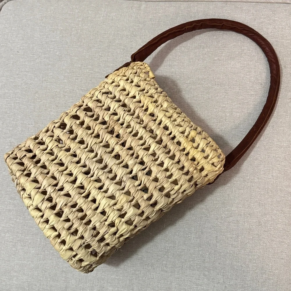 Natural Material Basket With Handles-Open Weave-Brown Faux Leather Handle-GUC